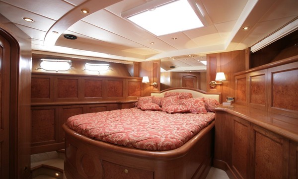 Farmont VIP Cabin